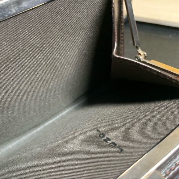 Authentic Pre owned Vintage Fendi Wallet - Picture 5 of 17